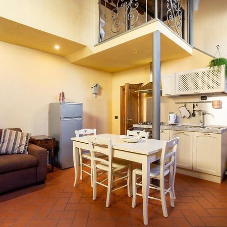 Cozy Classic Italian House Near Santa Croce, On The Lungarno Apartment Florence Exterior photo